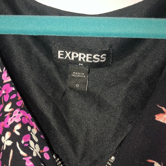 Floral Romper with Front Zipper - Picture 3 of 5